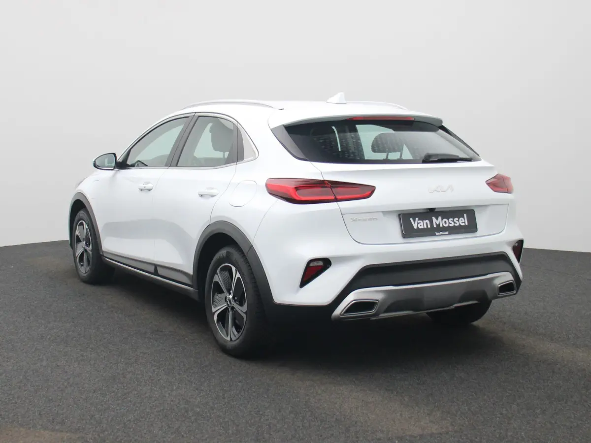 1.6 GDi PHEV DCT Business Line | Automaat | Apple Carplay / Android Auto | Camera | Parkeersensoren | Stoelverwarming | Stuurverwarming |