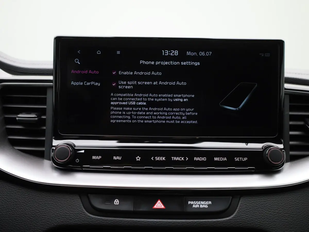 1.6 GDi PHEV DCT Business Line | Automaat | Apple Carplay / Android Auto | Camera | Parkeersensoren | Stoelverwarming | Stuurverwarming |
