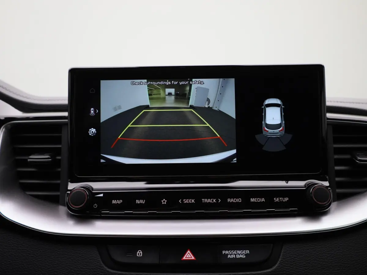1.6 GDi PHEV DCT Business Line | Automaat | Apple Carplay / Android Auto | Camera | Parkeersensoren | Stoelverwarming | Stuurverwarming |