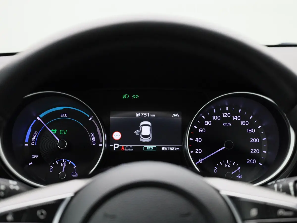 1.6 GDi PHEV DCT Business Line | Automaat | Apple Carplay / Android Auto | Camera | Parkeersensoren | Stoelverwarming | Stuurverwarming |