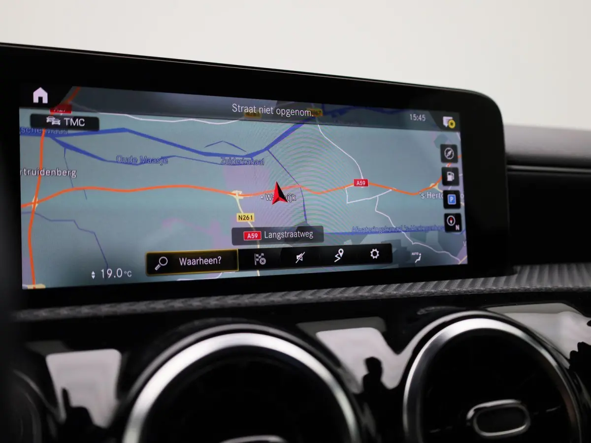 200 Advantage | Apple Carplay / Android Auto | Camera | Parkeersensoren | Cruise Control |