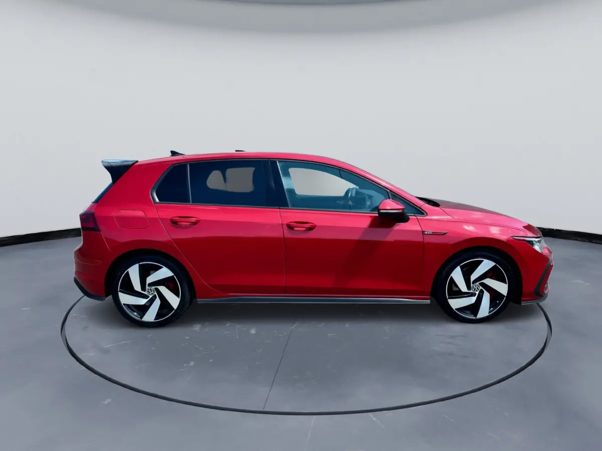 GTI 2.0 TSI DSG 245 PK Kings Red Metallic IQ.Light Discover Pro ACC Travel Assist