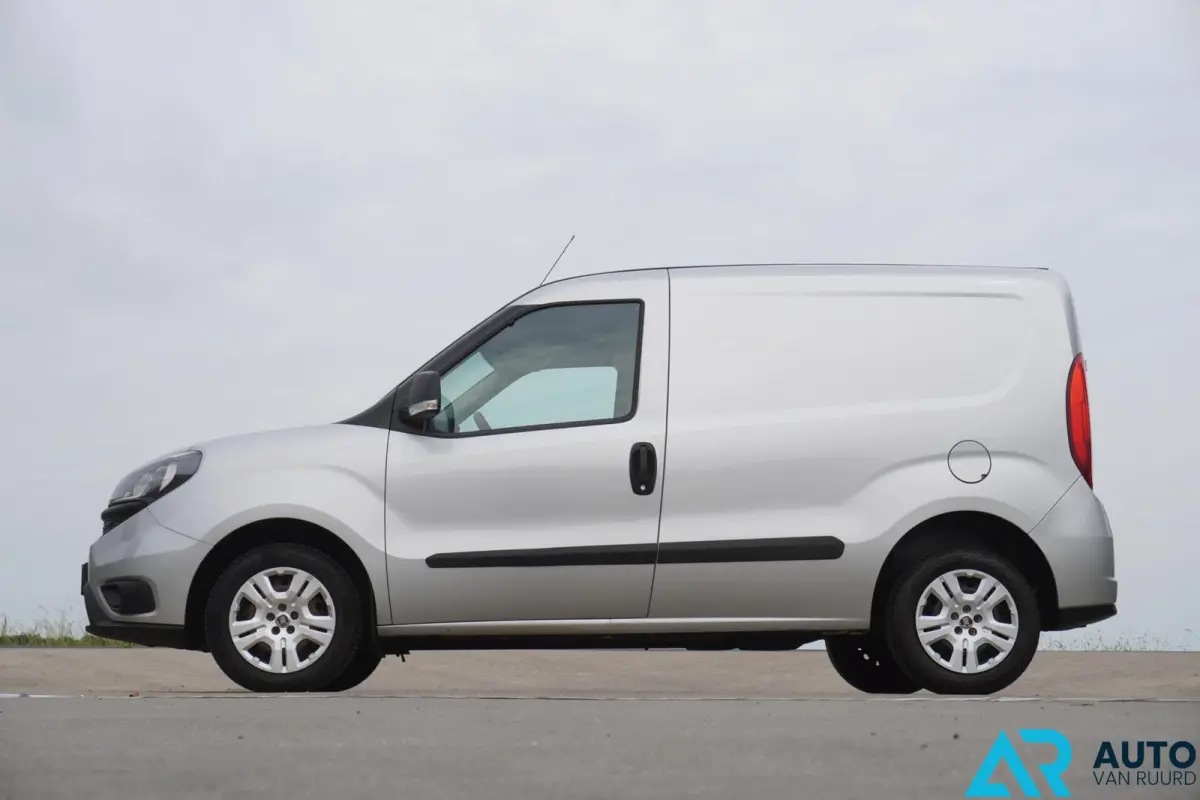 1.3 MJ L1 * Airco * Cruise control * Euro 6