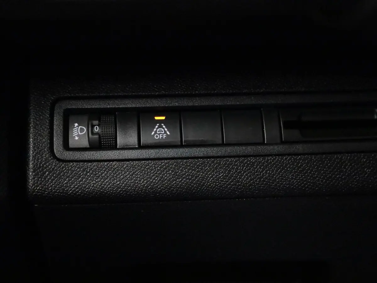 1.2 PureTech 96kW S&S Allure | Wordt Verwacht | Apple Carplay / Android Auto | Camera | Parkeersensoren | Stoelverwarming |