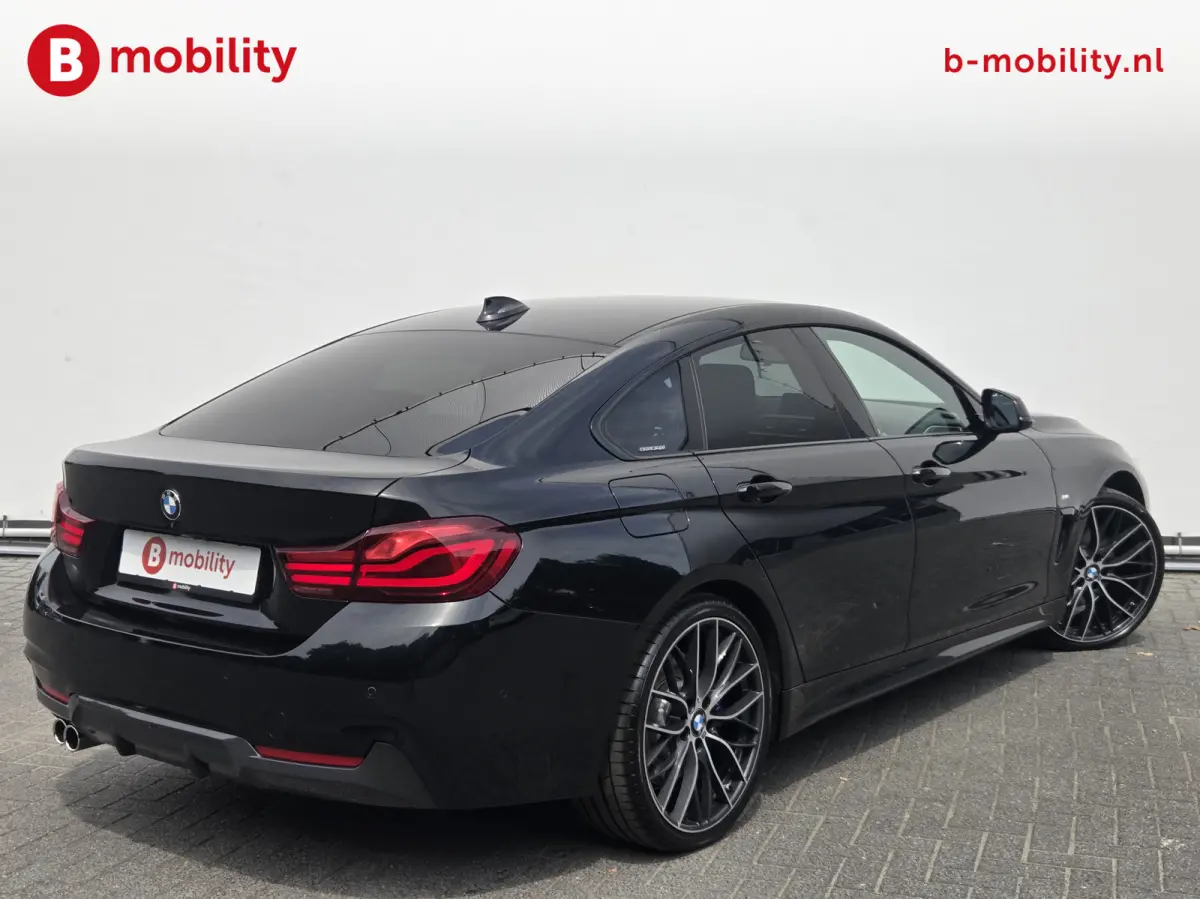 420i High Executive M-Sport Head-Up Apple CarPlay NL Auto! | Hifi | DAB | Achteruitrijcamera | Leer | Stoelverwarming | Adaptive LED