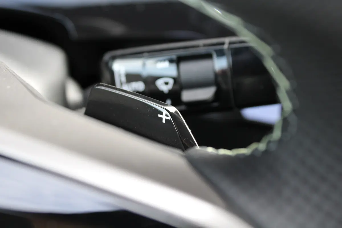 1.6 plug-in Hybrid 225 GT Exclusive | Panorama/schuifdak | Lederen bekleding | Massage | Stoelverwarming | 20 Inch |