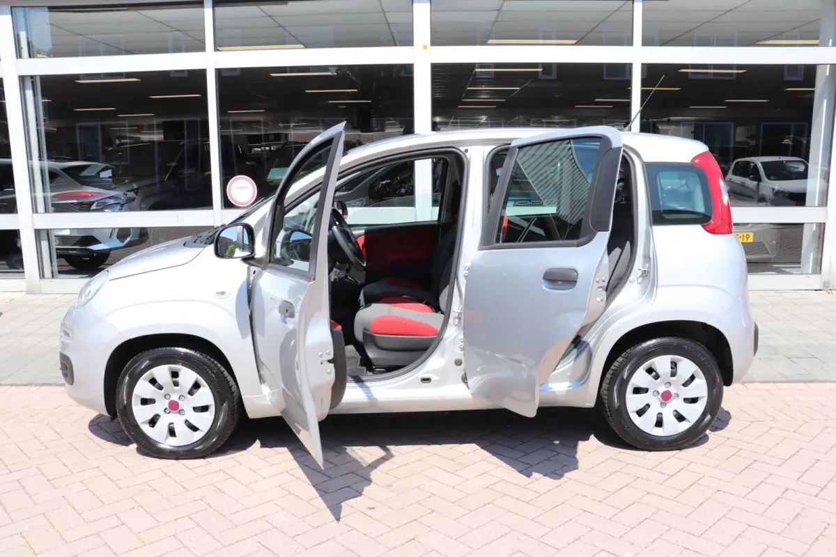 0.9 TwinAir Edizione Cool Automaat. Airco.