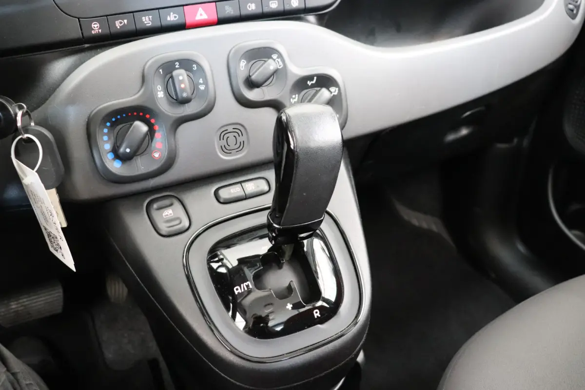0.9 TwinAir Edizione Cool Automaat. Airco.