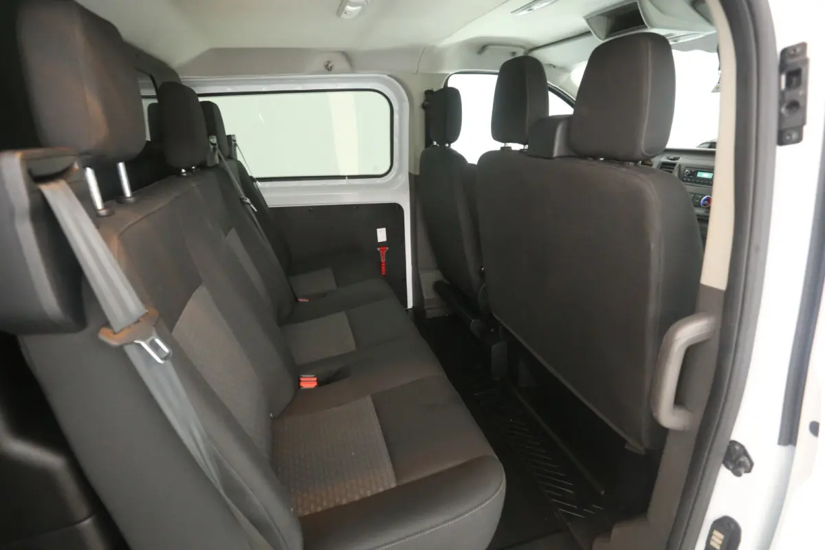 2.0 TDCI L2H1 | DC | 6 Zits | Airco | Cruise | Parkeersensoren