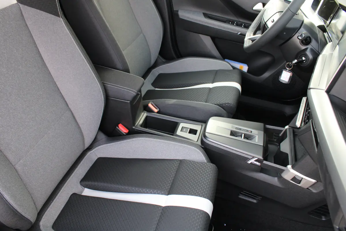 1.2 Turbo Hybrid GS 7p. | Automaat | Navigatie | Camera | Stoelverwarming | 7 Persoons | Apple carplay |