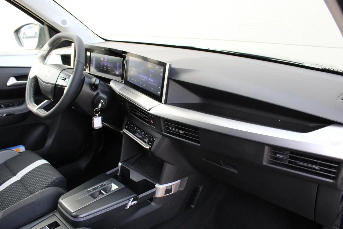 1.2 Turbo Hybrid GS 7p. | Automaat | Navigatie | Camera | Stoelverwarming | 7 Persoons | Apple carplay |