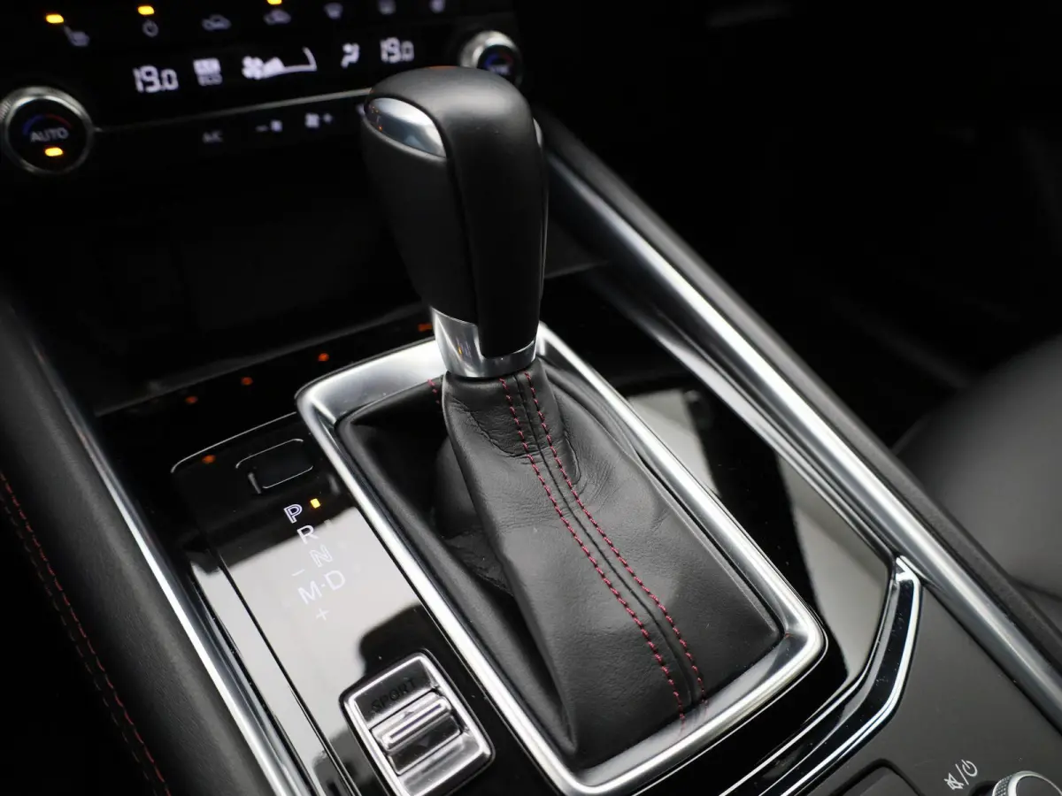 2.0 e-SkyActiv-G M Hybrid 165 Homura | TREKHAAK | ELEK.STOEL | BOSE | LEDER | STOEL-STUUR VERWARMING | CAMERA |