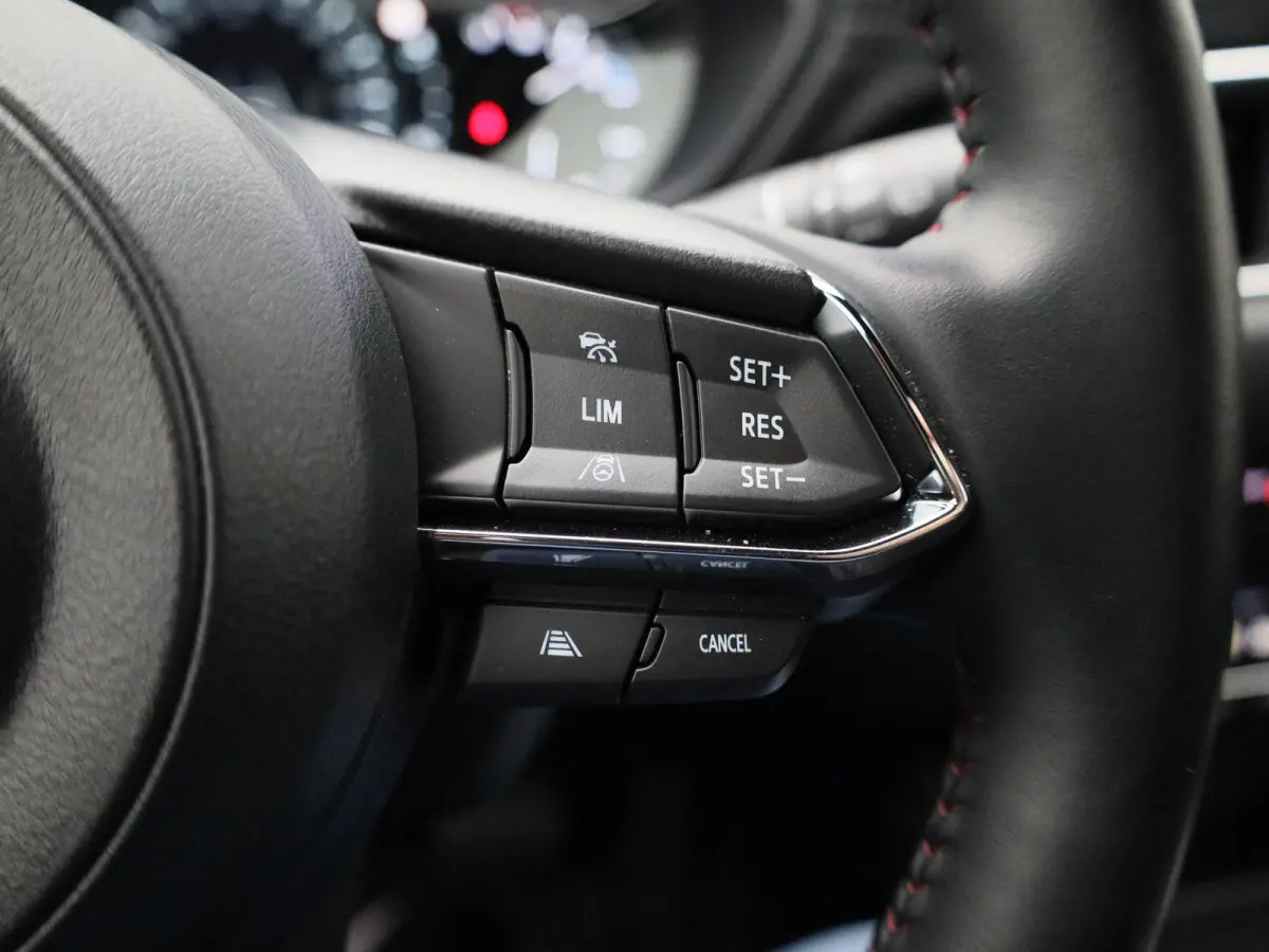 2.0 e-SkyActiv-G M Hybrid 165 Homura | TREKHAAK | ELEK.STOEL | BOSE | LEDER | STOEL-STUUR VERWARMING | CAMERA |