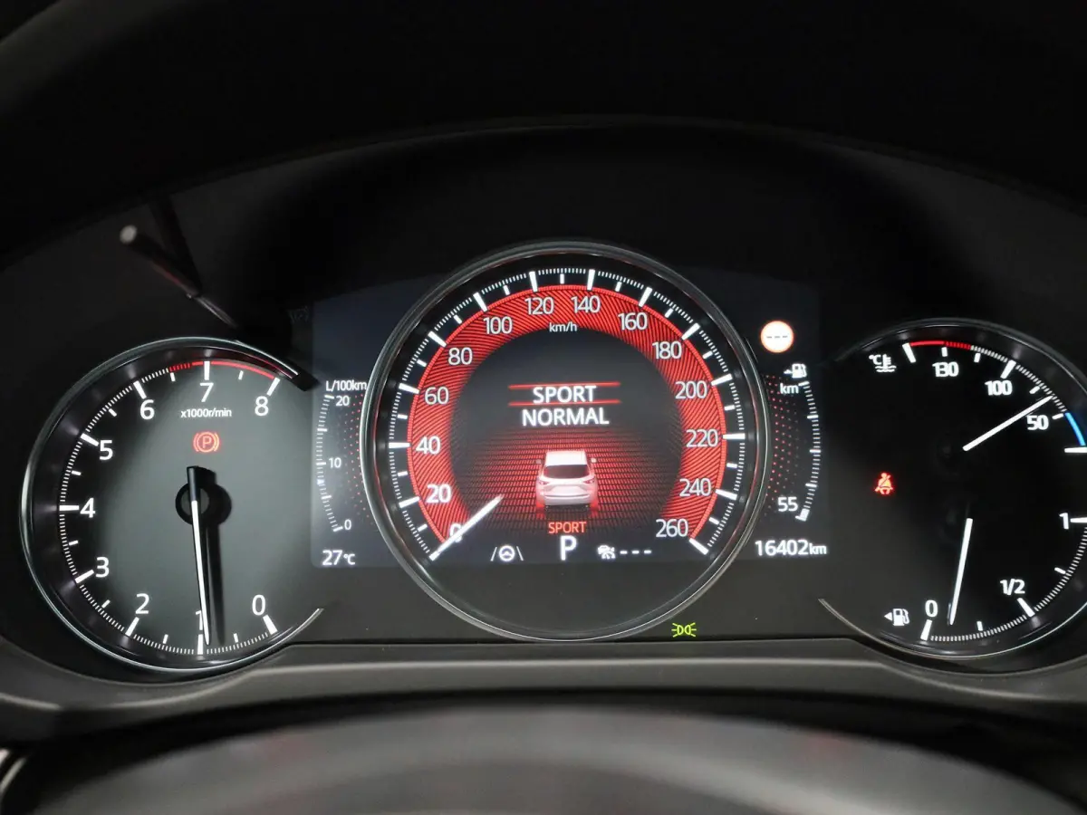 2.0 e-SkyActiv-G M Hybrid 165 Homura | TREKHAAK | ELEK.STOEL | BOSE | LEDER | STOEL-STUUR VERWARMING | CAMERA |