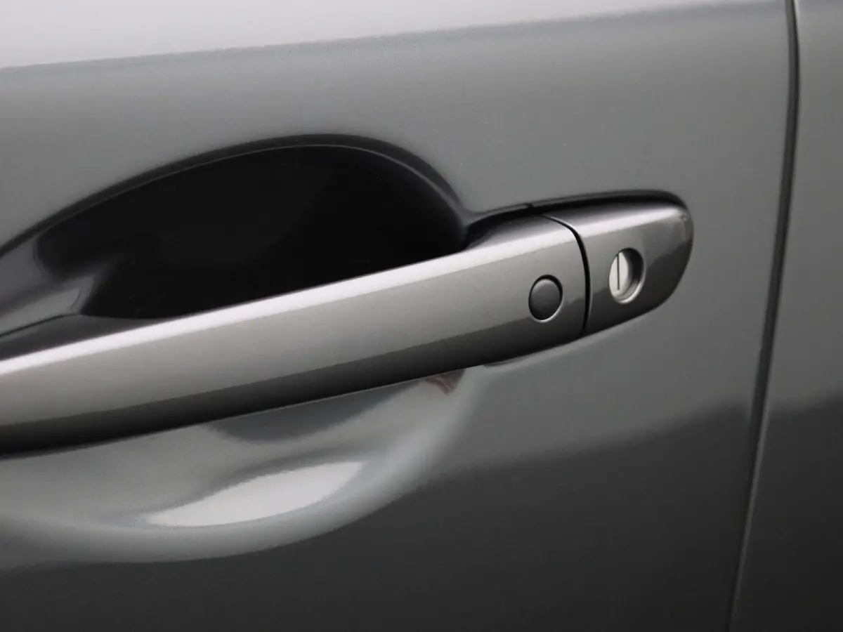 2.0 e-SkyActiv-G M Hybrid 165 Homura | TREKHAAK | ELEK.STOEL | BOSE | LEDER | STOEL-STUUR VERWARMING | CAMERA |