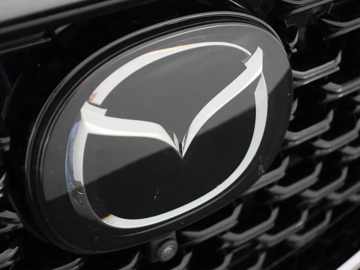 2.0 e-SkyActiv-G M Hybrid 165 Homura | TREKHAAK | ELEK.STOEL | BOSE | LEDER | STOEL-STUUR VERWARMING | CAMERA |