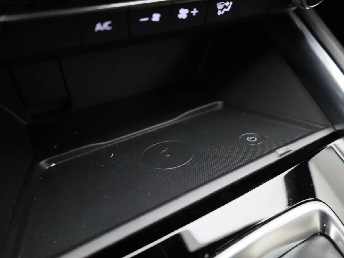 2.0 e-SkyActiv-G M Hybrid 165 Homura | TREKHAAK | ELEK.STOEL | BOSE | LEDER | STOEL-STUUR VERWARMING | CAMERA |