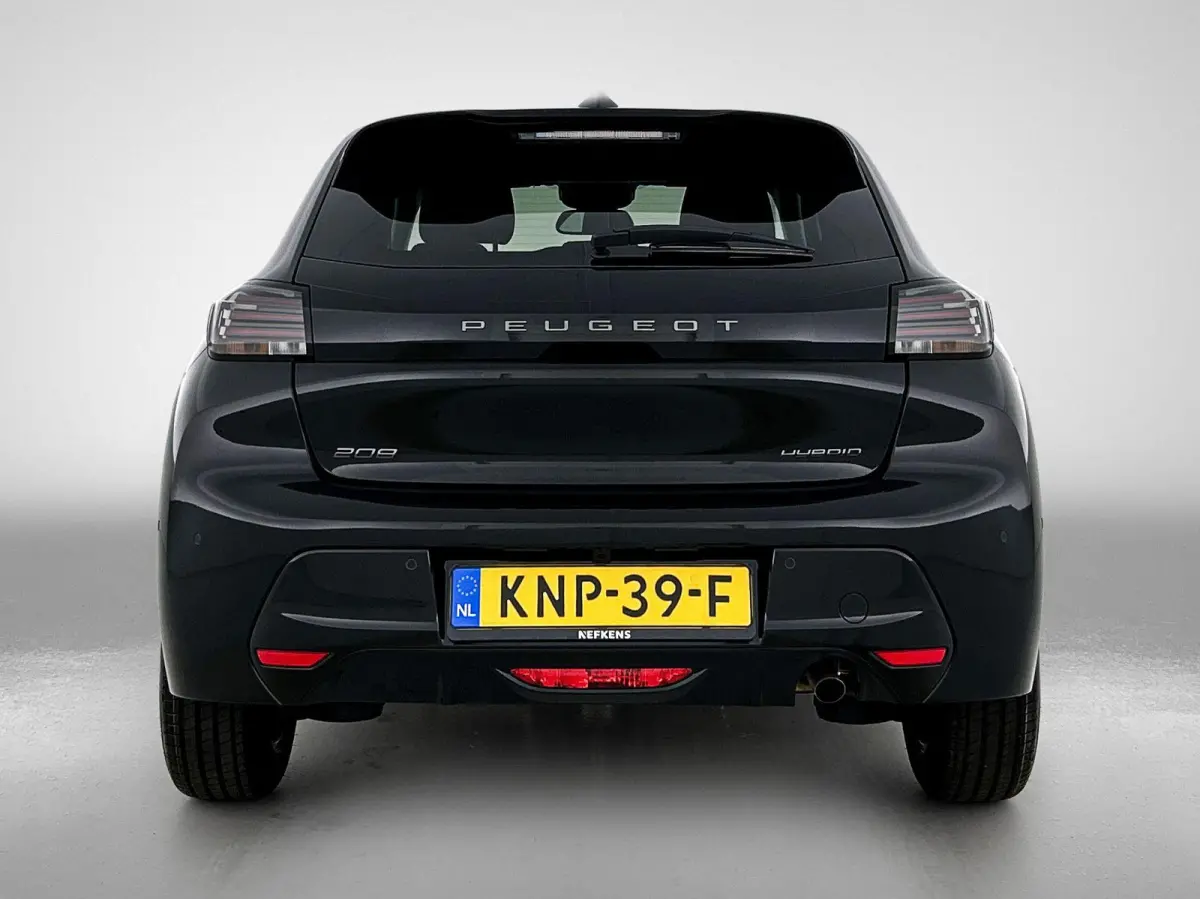 Allure 110pk Hybrid Automaat | Navigatie | 360 camera | Cruise control adaptief | Apple Carplay en Android auto draadloos