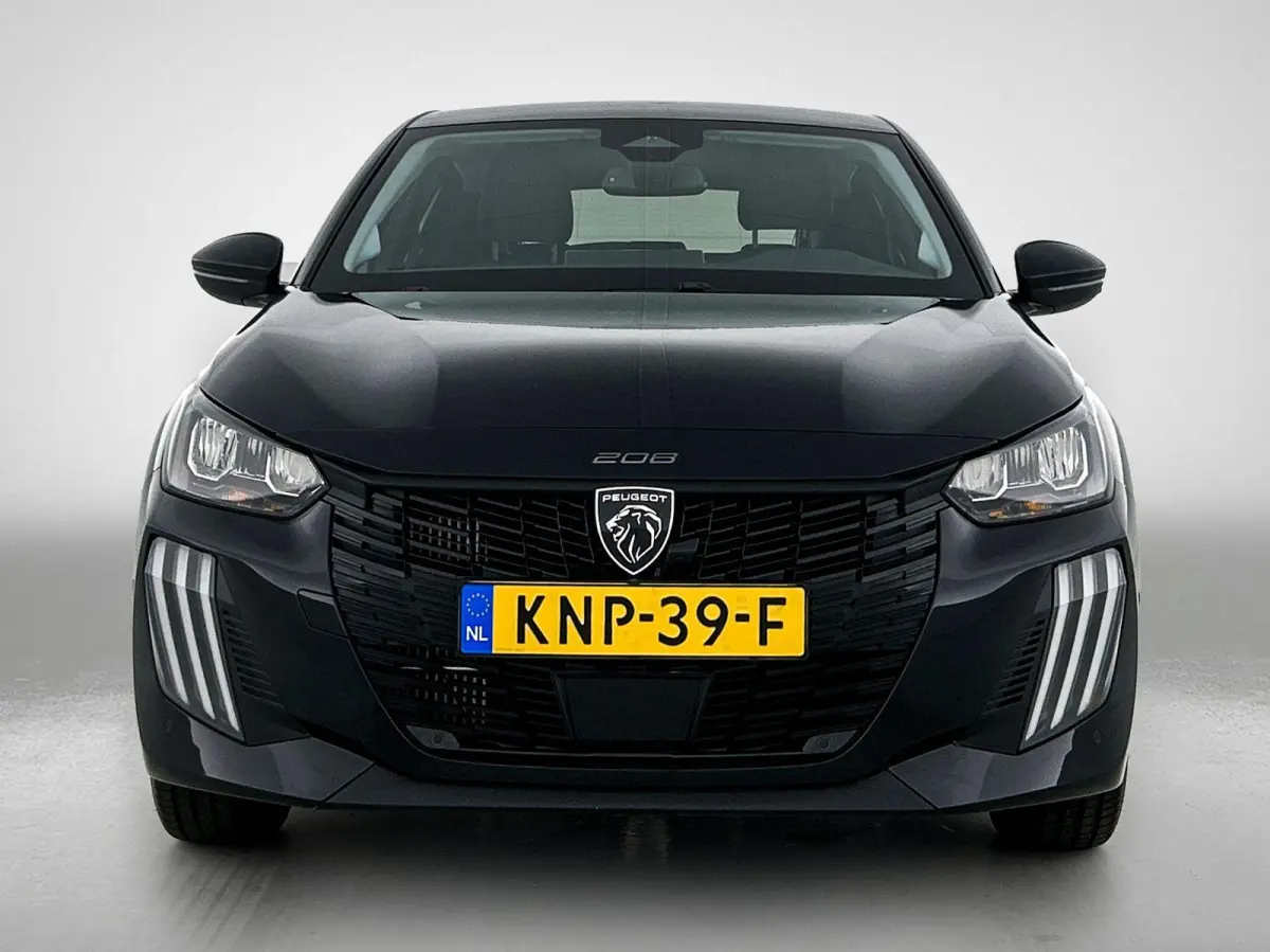Allure 110pk Hybrid Automaat | Navigatie | 360 camera | Cruise control adaptief | Apple Carplay en Android auto draadloos