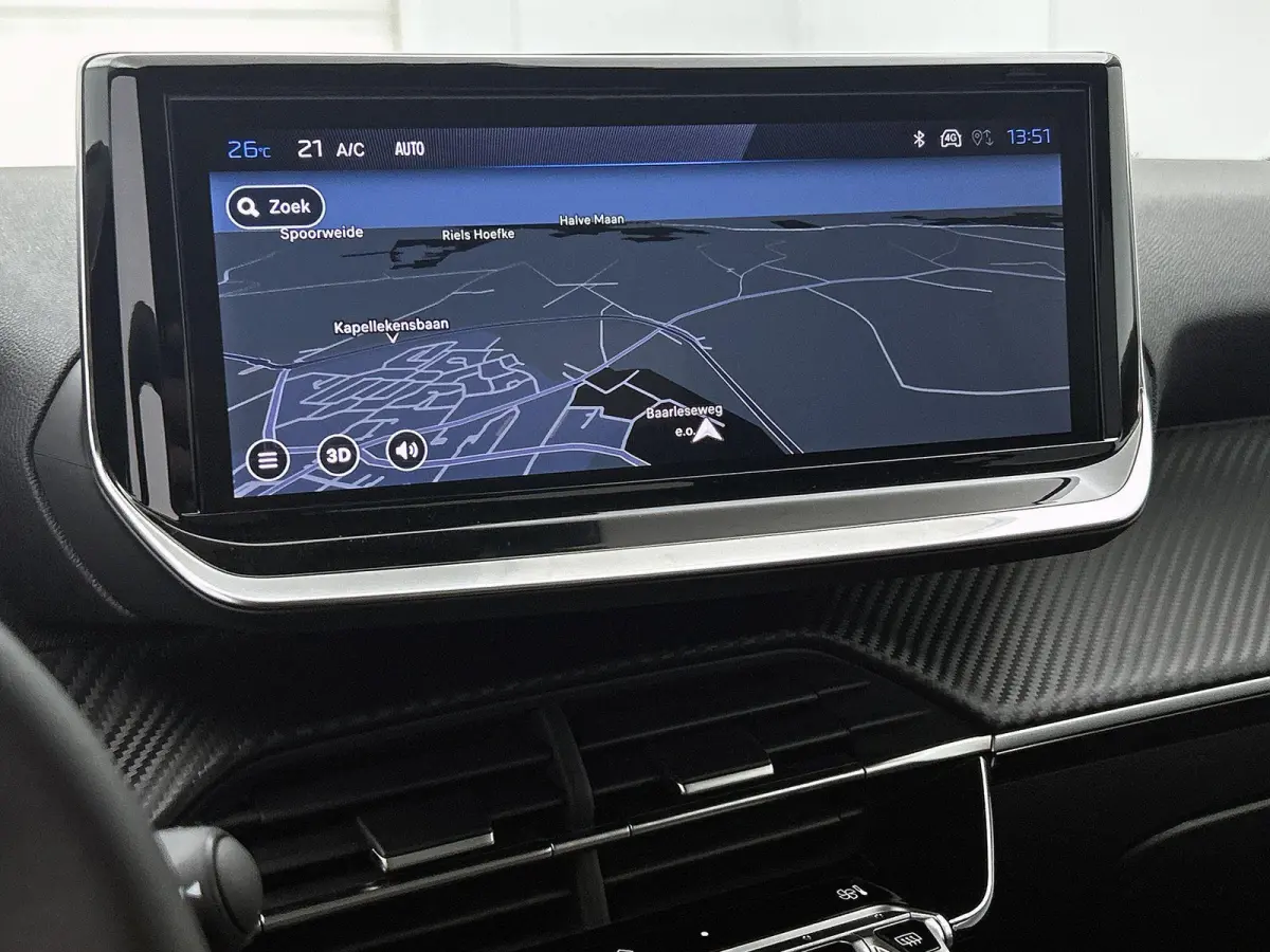 Allure 110pk Hybrid Automaat | Navigatie | 360 camera | Cruise control adaptief | Apple Carplay en Android auto draadloos