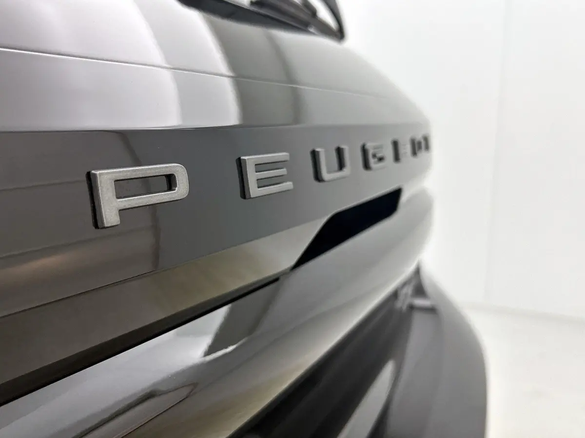 Allure 110pk Hybrid Automaat | Navigatie | 360 camera | Cruise control adaptief | Apple Carplay en Android auto draadloos