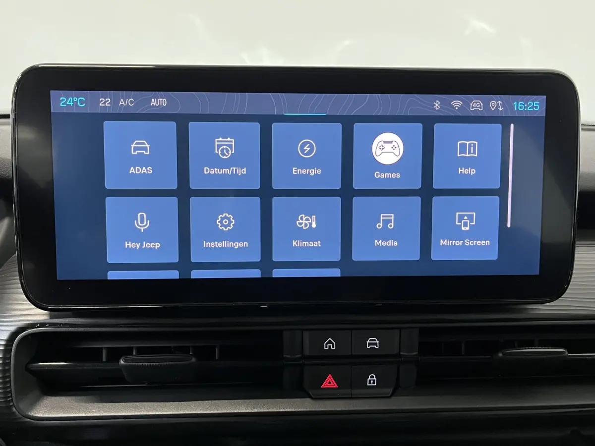 Longitude 54 kWh Navigatie Apple Carplay/ Android Auto Parkeersensor achter Cruise Control Stoelverwarming Full LED Virtual Cockpit Climate Control