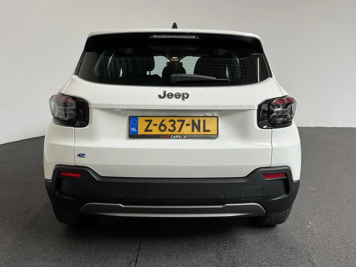 Longitude 54 kWh Navigatie Apple Carplay/ Android Auto Parkeersensor achter Cruise Control Stoelverwarming Full LED Virtual Cockpit Climate Control