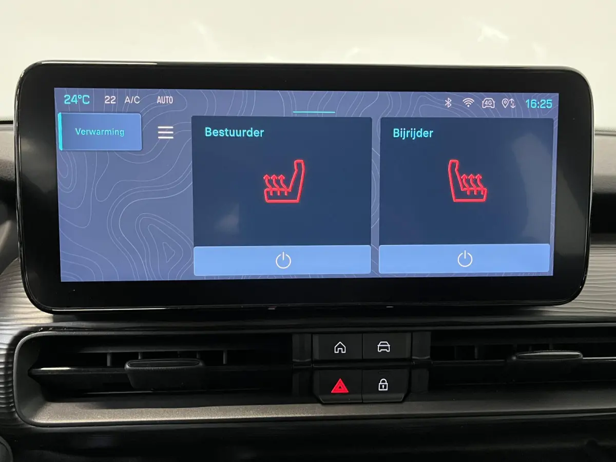 Longitude 54 kWh Navigatie Apple Carplay/ Android Auto Parkeersensor achter Cruise Control Stoelverwarming Full LED Virtual Cockpit Climate Control