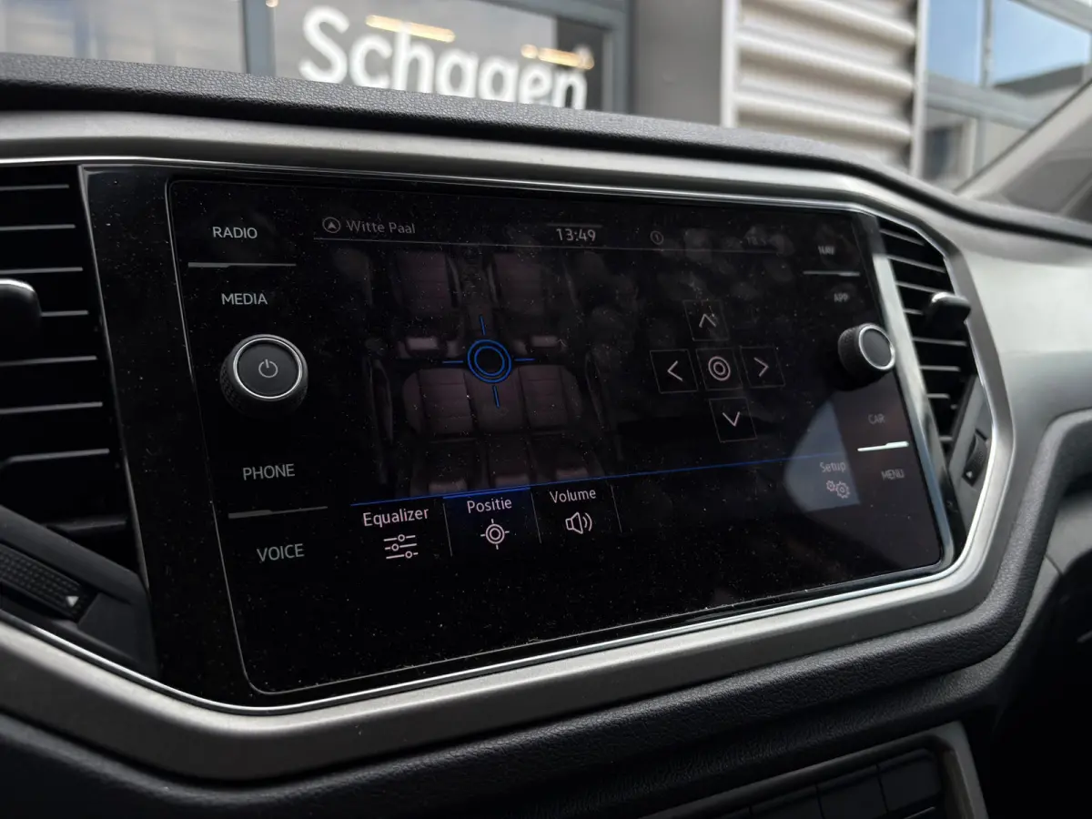 1.0 TSI 110 pk Style | Parkeersensoren | Navigatie | Cruise control adaptief |