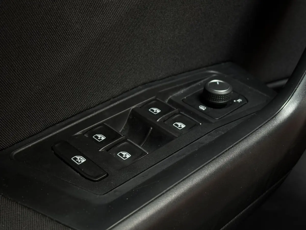 1.0 TSI 110 pk Style | Parkeersensoren | Navigatie | Cruise control adaptief |