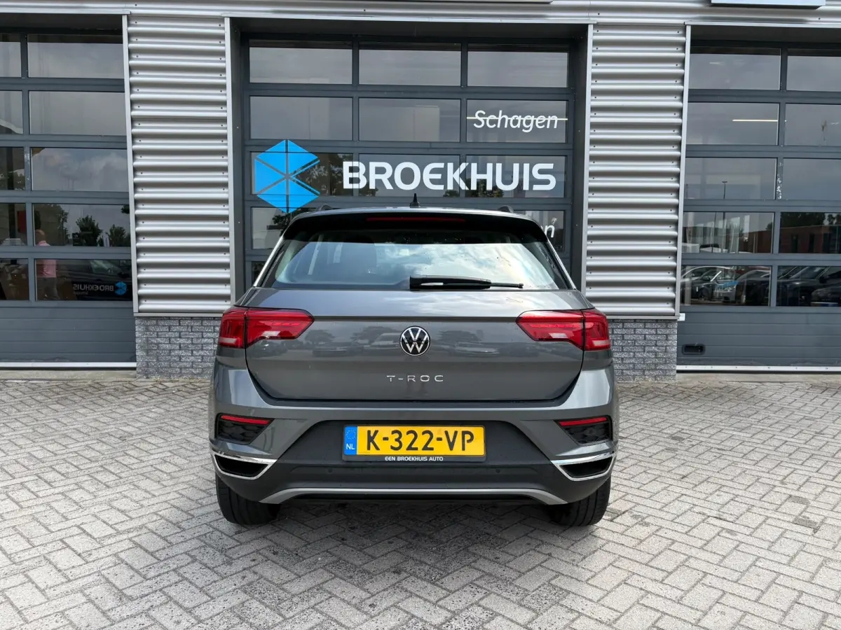 1.0 TSI 110 pk Style | Parkeersensoren | Navigatie | Cruise control adaptief |