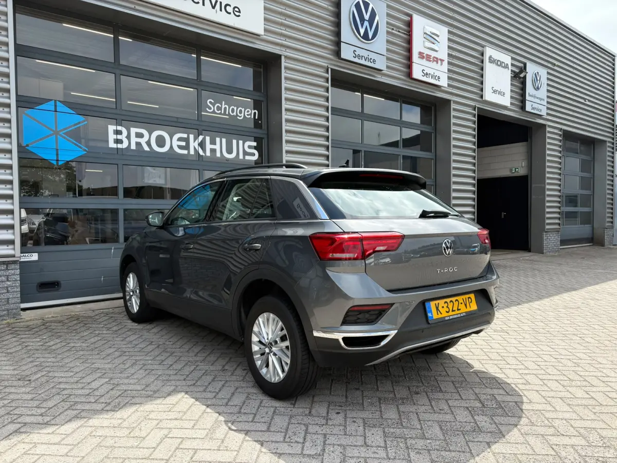 1.0 TSI 110 pk Style | Parkeersensoren | Navigatie | Cruise control adaptief |