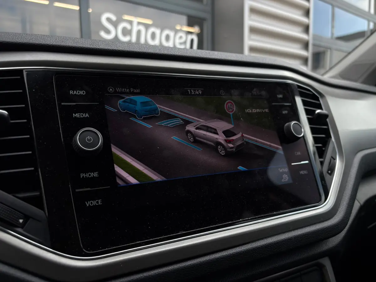 1.0 TSI 110 pk Style | Parkeersensoren | Navigatie | Cruise control adaptief |