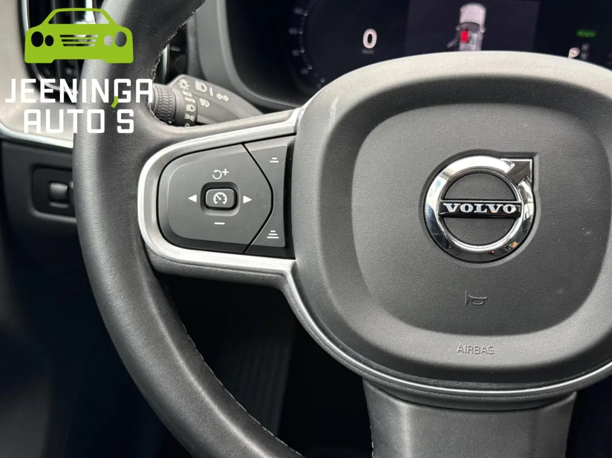 2.0 T6 Plug-in hybrid AWD Inscription|LongRange|Pano|Camera|AppleCarPlay