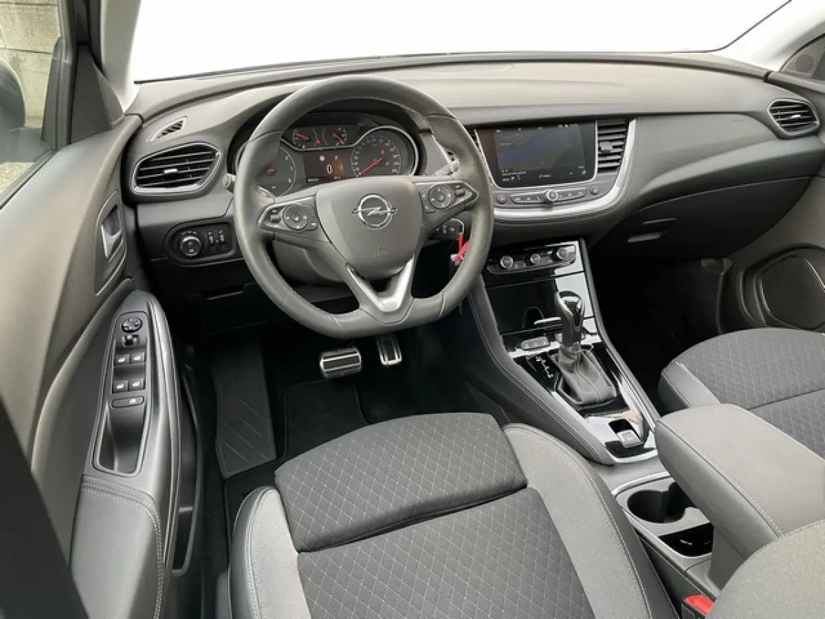 1.2 Turbo Elegance Automaat met Navi/Camera, Winterpakket, 18inch, AGR