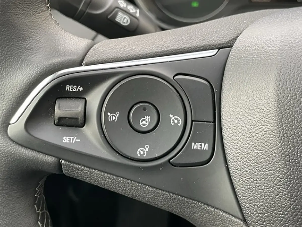 1.2 Turbo Elegance Automaat met Navi/Camera, Winterpakket, 18inch, AGR