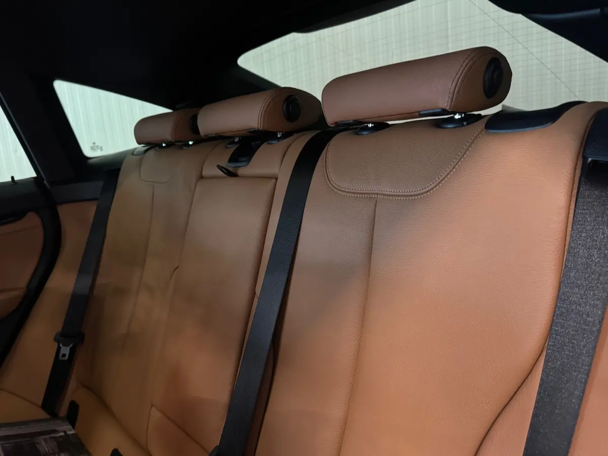 320i High Executive Edition | NAP | M-SPORT | SHADOW LINE