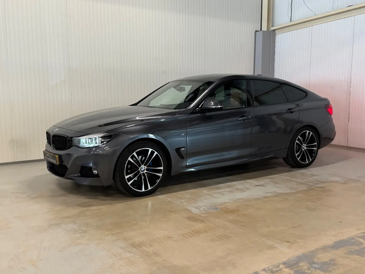 320i High Executive Edition | NAP | M-SPORT | SHADOW LINE
