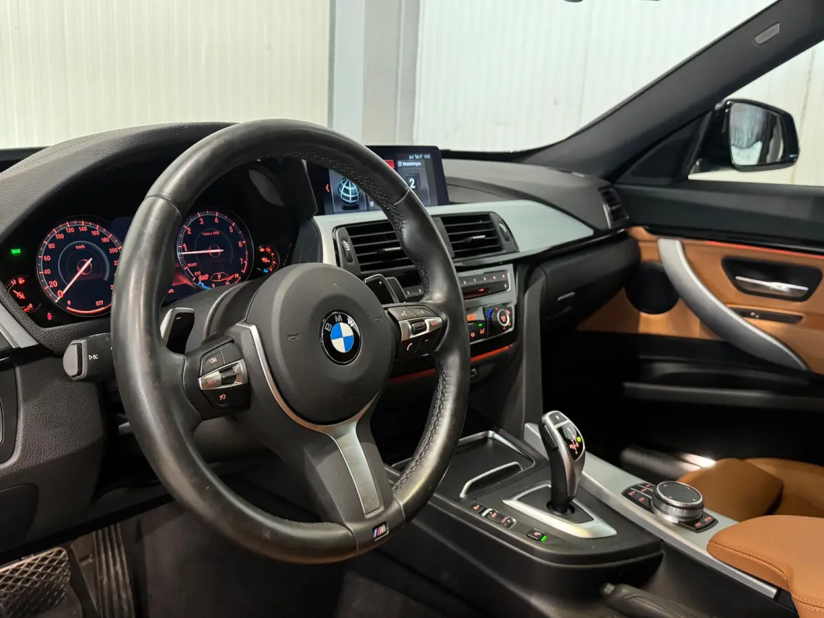 320i High Executive Edition | NAP | M-SPORT | SHADOW LINE