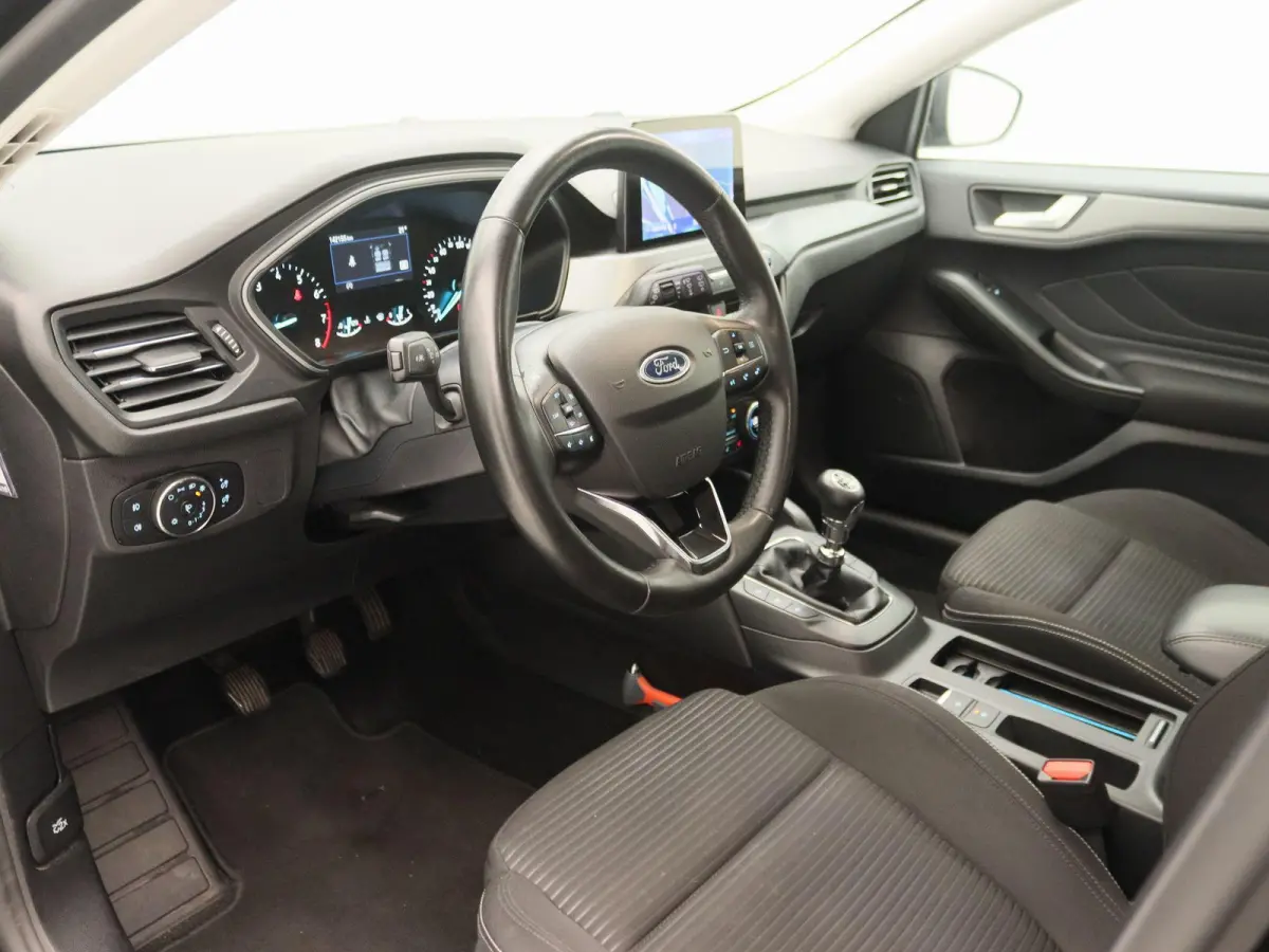 1.0 EcoBoost Hybrid Titanium Style | Apple Carplay/Android Auto | Winter Pakket | Camera | Led Verlichting | Cruise Control |