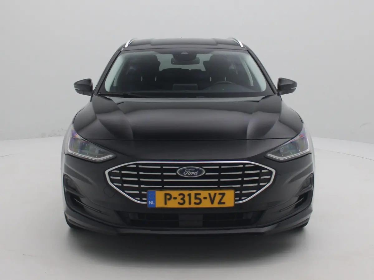 1.0 EcoBoost Hybrid Titanium Style | Apple Carplay/Android Auto | Winter Pakket | Camera | Led Verlichting | Cruise Control |