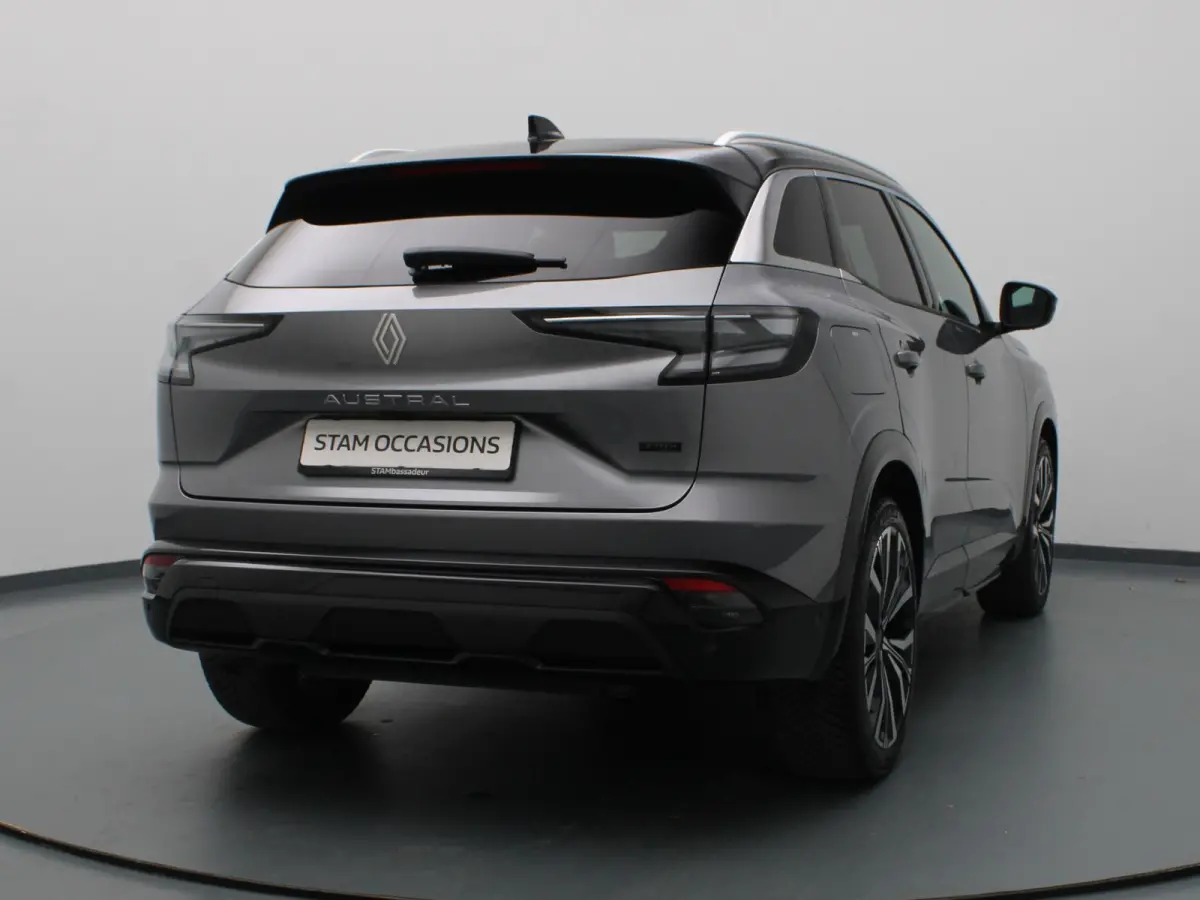E-Tech full hybrid techno 200pk Camera | Adapt. Cruise | Parkeersens. v+a | Stoel-/stuur-/voorruitverw.