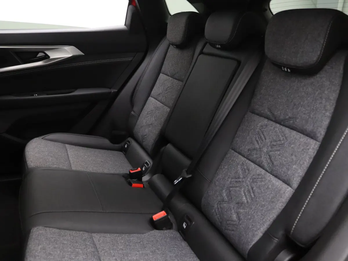 E-Tech full hybrid 200pk techno Stuur verwarmd | verwarmde voorruit