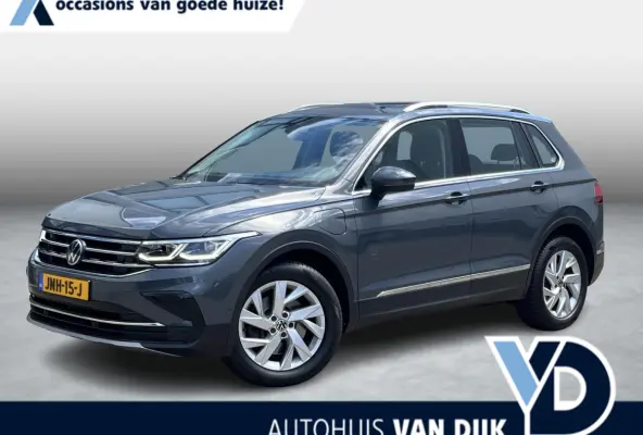 1.4 TSI eHybrid Business+ | Navi/Pano.Dak/Clima/Adapt.Cruise/Elektr.Trekhaak/18"/Apple CarPlay - Android Auto