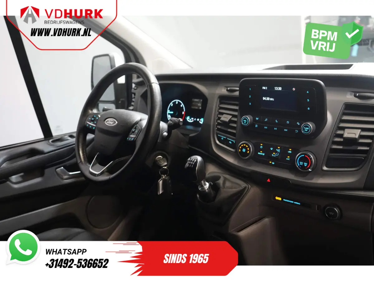Tourneo 2.0 TDCI € 25.717,- incl. BTW/BPM Trend Combi/ Kombi/ 9 Persoons/ 9 P/ Cruise/ PDC/ Airco