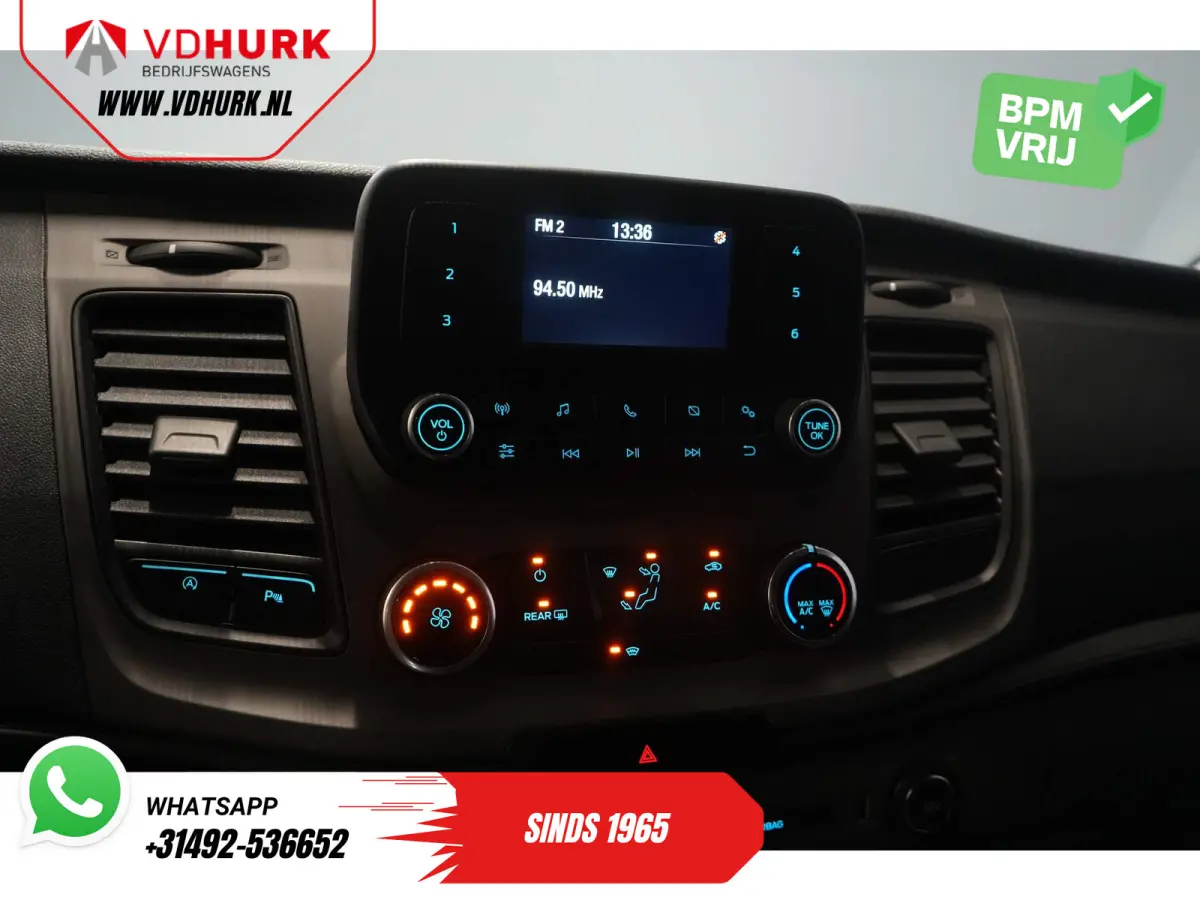 Tourneo 2.0 TDCI € 25.717,- incl. BTW/BPM Trend Combi/ Kombi/ 9 Persoons/ 9 P/ Cruise/ PDC/ Airco