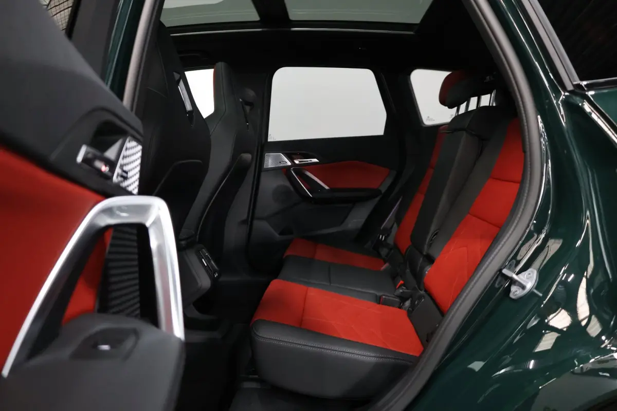 M35i 301+PK FULL/LASER/VIRTUAL/SFEER/HUD/PANO/LEER+S.VERWARMING+MEMORY/360/20" LMV/ACC/ECC/FABRIEKSGARANTIE!