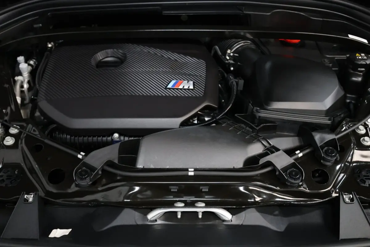M35i 301+PK FULL/LASER/VIRTUAL/SFEER/HUD/PANO/LEER+S.VERWARMING+MEMORY/360/20" LMV/ACC/ECC/FABRIEKSGARANTIE!