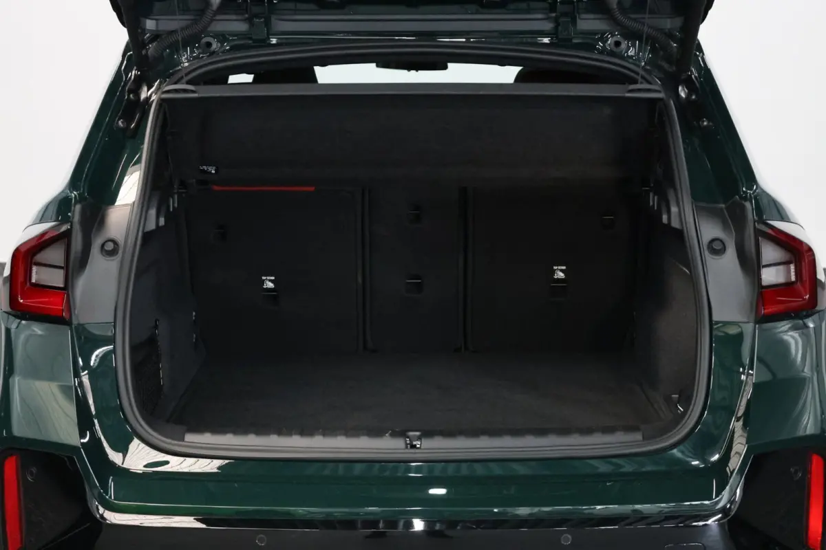 M35i 301+PK FULL/LASER/VIRTUAL/SFEER/HUD/PANO/LEER+S.VERWARMING+MEMORY/360/20" LMV/ACC/ECC/FABRIEKSGARANTIE!
