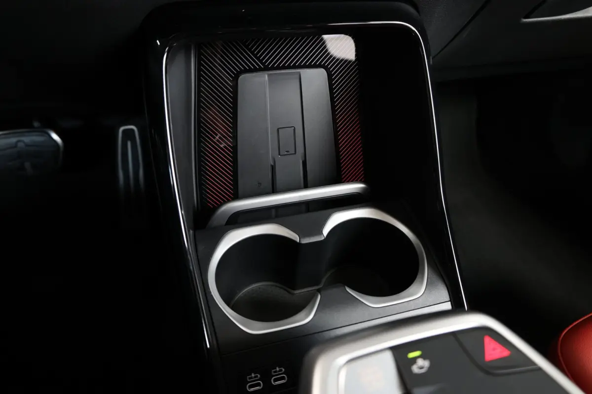 M35i 301+PK FULL/LASER/VIRTUAL/SFEER/HUD/PANO/LEER+S.VERWARMING+MEMORY/360/20" LMV/ACC/ECC/FABRIEKSGARANTIE!